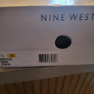 Womens Nine West boots
